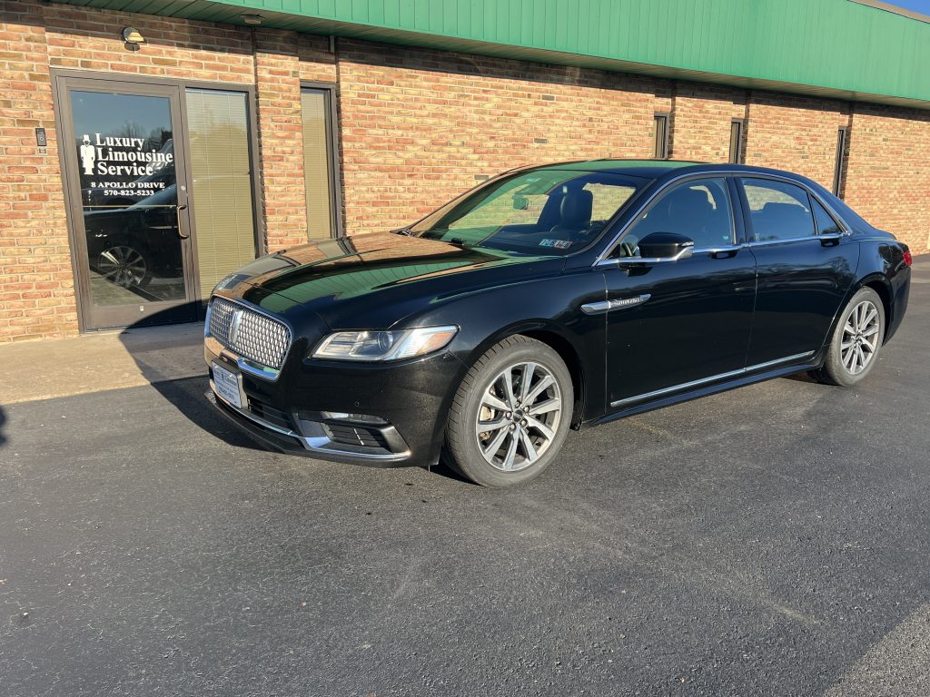 Sedan exterior - Luxury Limousine Service fleet
